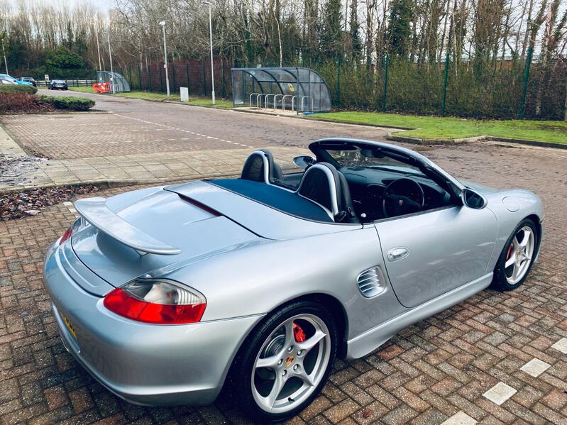 PORSCHE BOXSTER