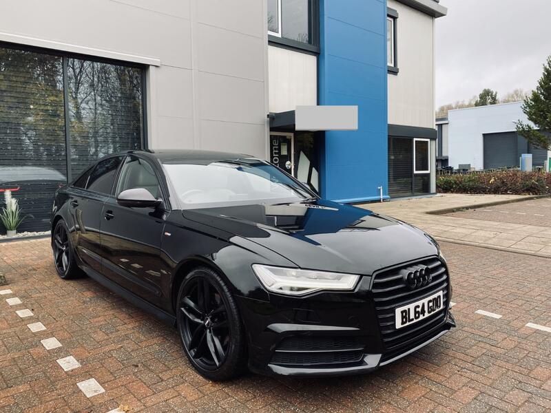 View AUDI A6 2.0 TDI Ultra Black Edition