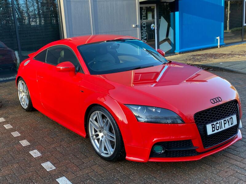 AUDI TT