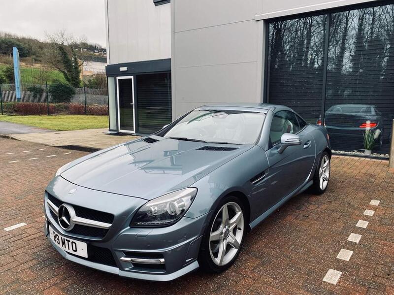 MERCEDES-BENZ SLK 1.8 SLK200 BlueEfficiency AMG Sport Edition 125 