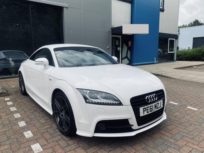 AUDI TT