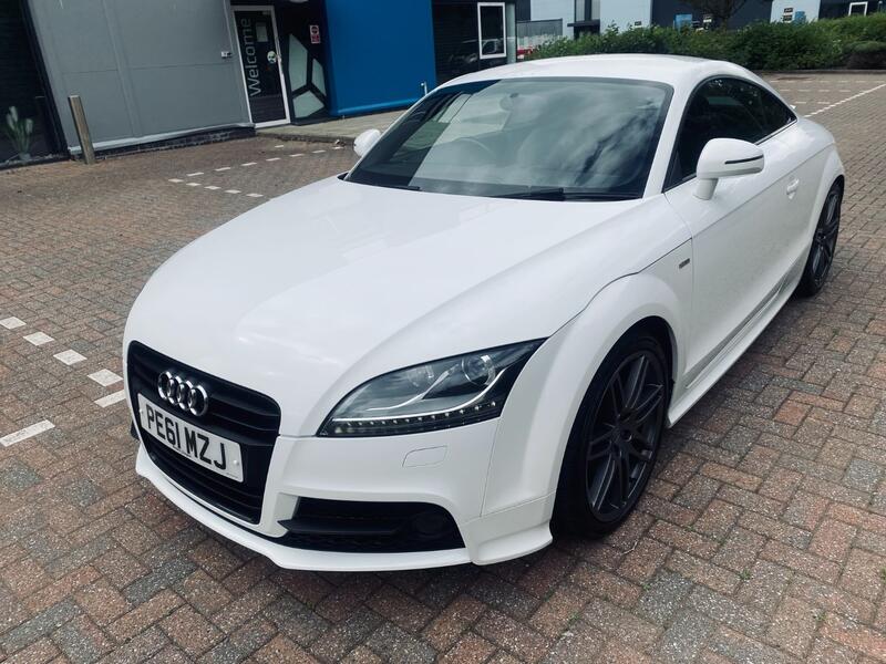 AUDI TT