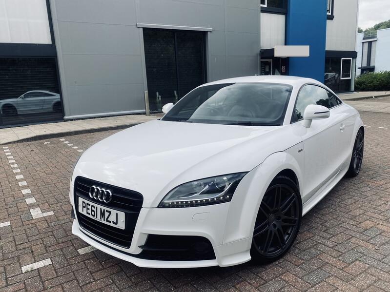 AUDI TT