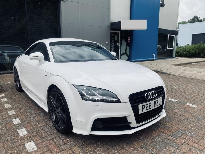View AUDI TT 2.0 TFSI BLACK EDITION 
