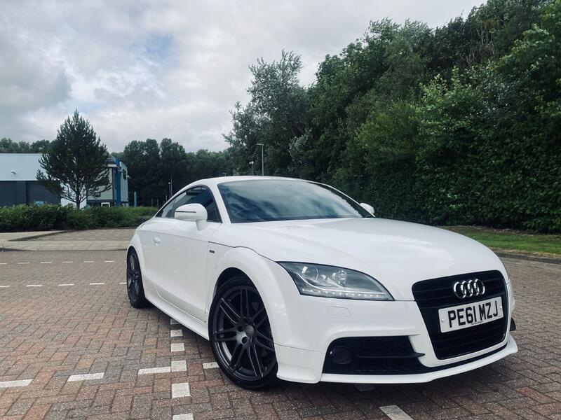 AUDI TT