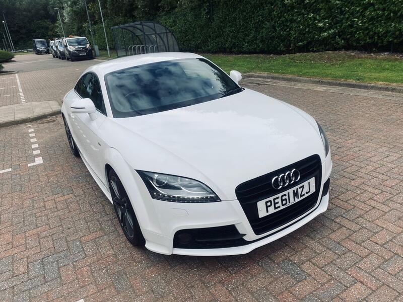 AUDI TT