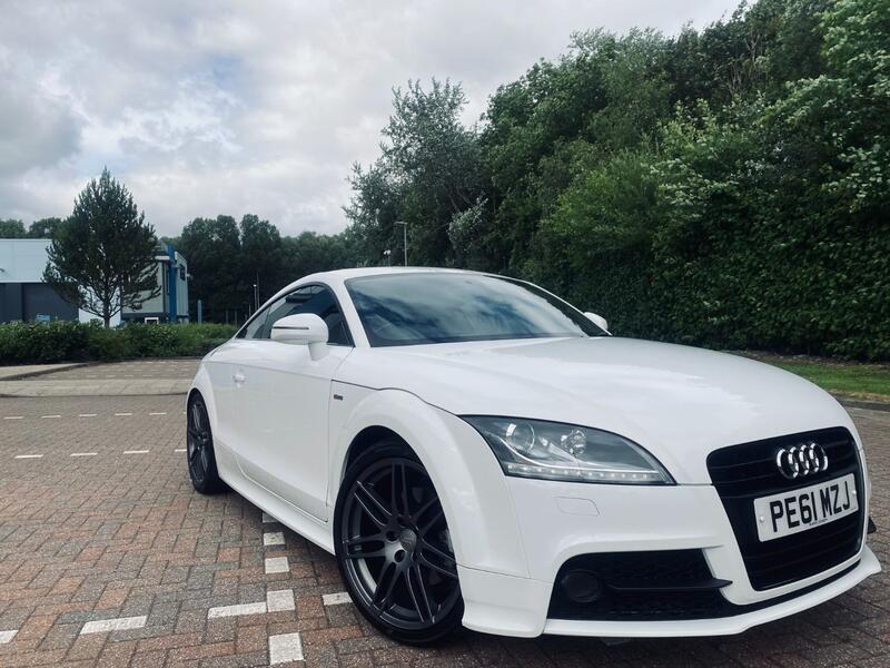 AUDI TT