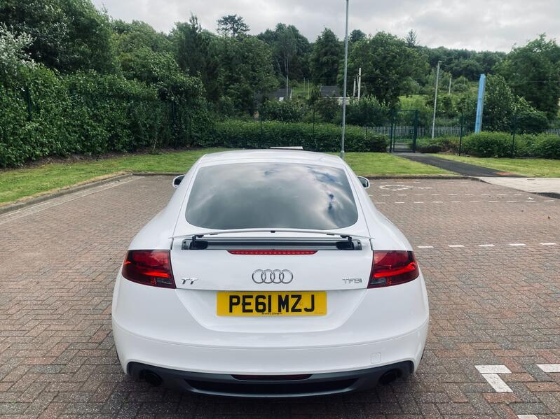 AUDI TT
