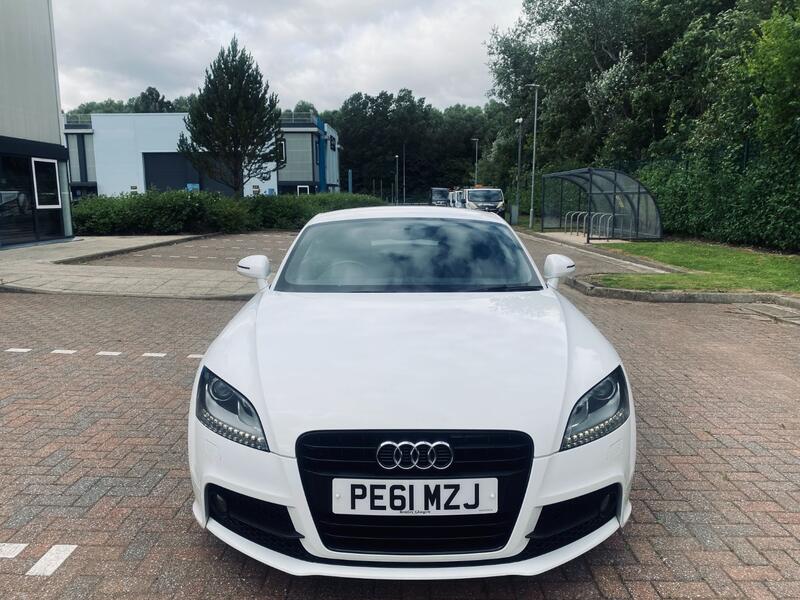 AUDI TT