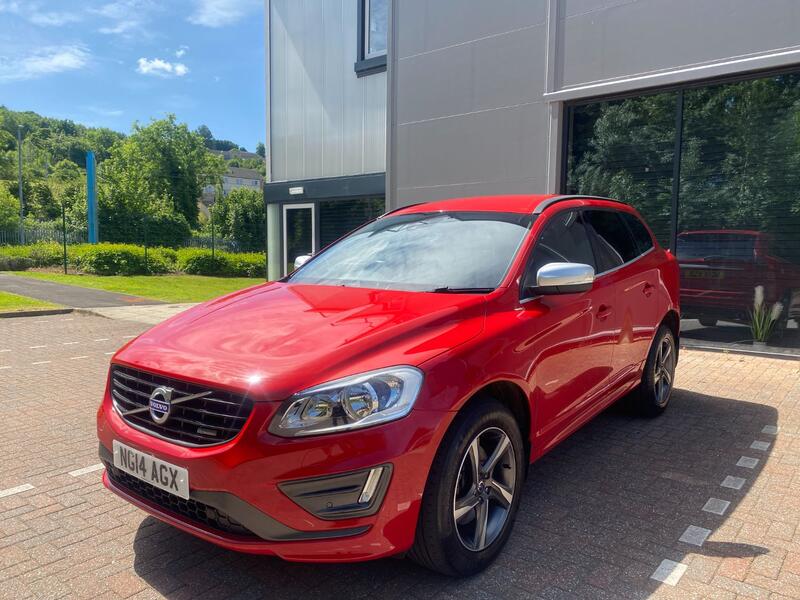 View VOLVO XC60 2.0 D4 R-Design