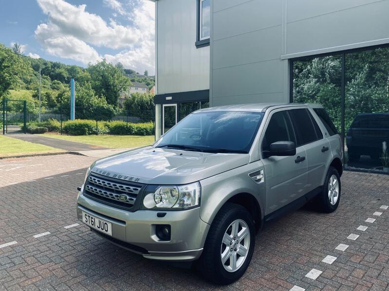 View LAND ROVER FREELANDER 2 2.2 TD4 GS