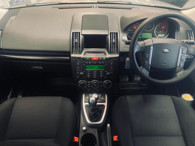 View LAND ROVER FREELANDER 2 2.2 TD4 GS