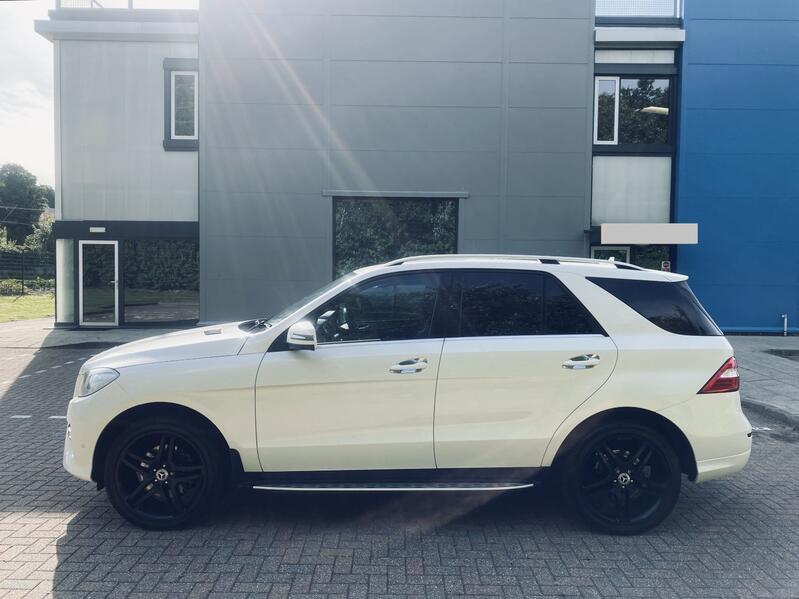 MERCEDES-BENZ M CLASS
