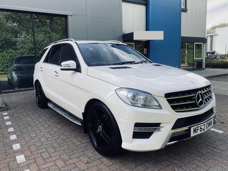 View MERCEDES-BENZ M CLASS 2.1 ML250 BlueTEC Sport