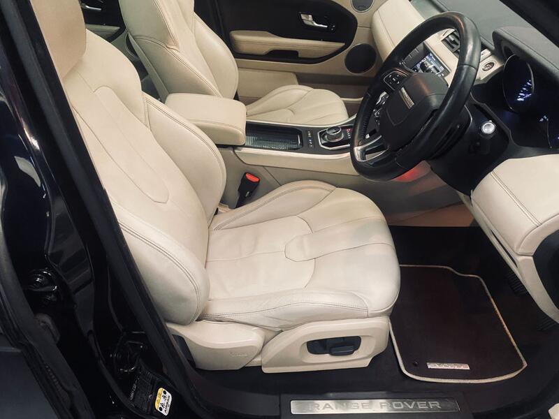 LAND ROVER RANGE ROVER EVOQUE