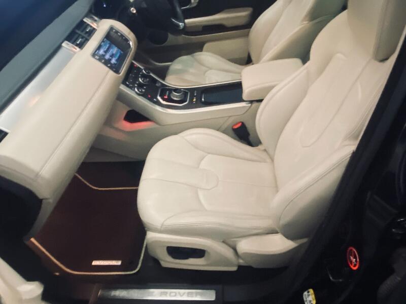 LAND ROVER RANGE ROVER EVOQUE