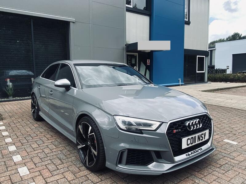 AUDI RS3