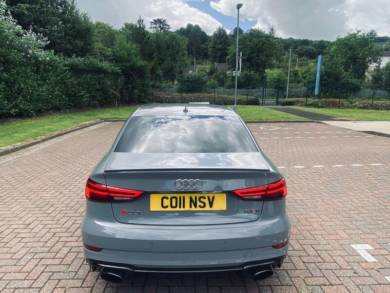 AUDI RS3