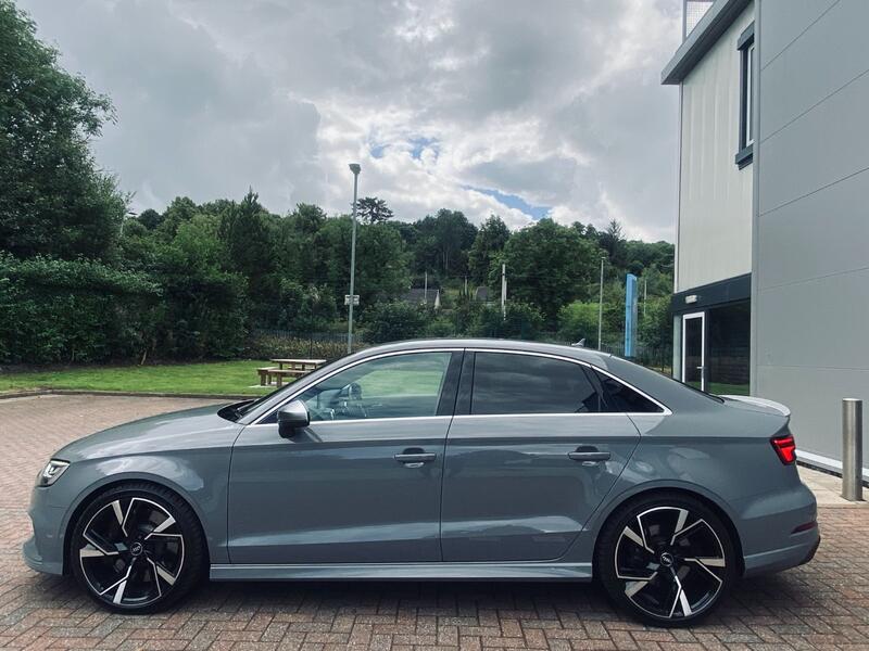 AUDI RS3