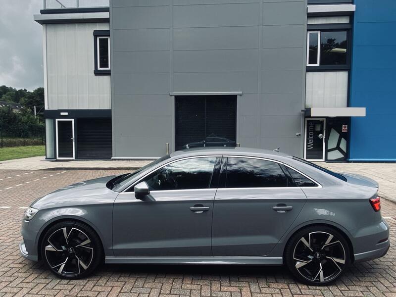 AUDI RS3