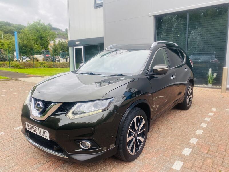 NISSAN X-TRAIL