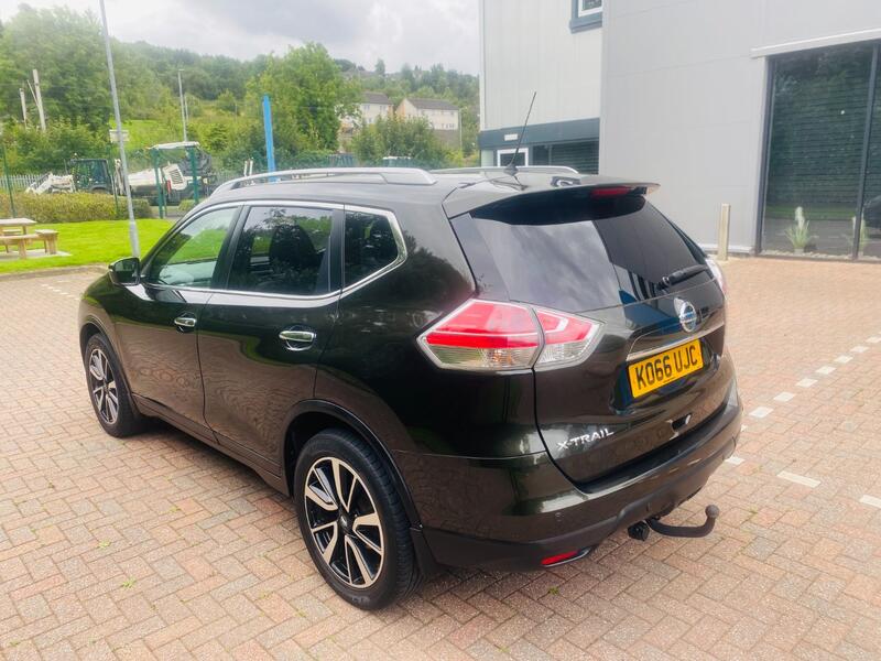 NISSAN X-TRAIL