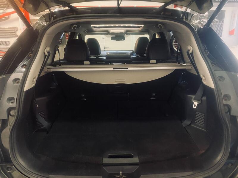 NISSAN X-TRAIL