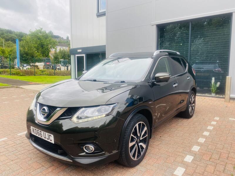 NISSAN X-TRAIL