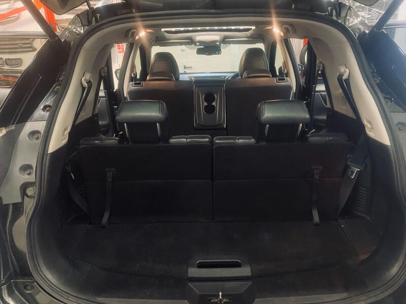 NISSAN X-TRAIL