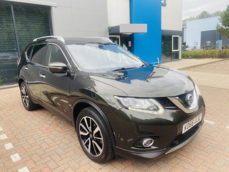 NISSAN X-TRAIL