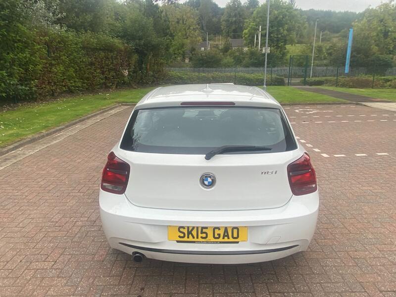 BMW 1 SERIES