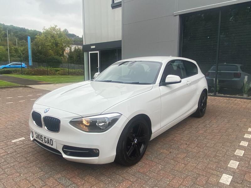 View BMW 1 SERIES 1.6 116i Sport 3-door