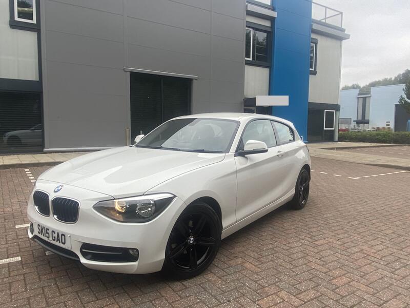BMW 1 SERIES
