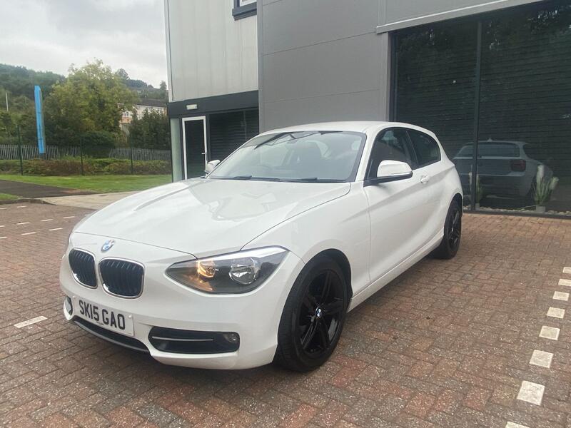BMW 1 SERIES
