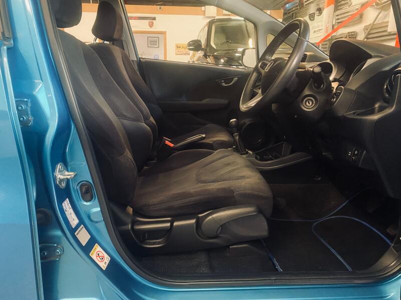 HONDA JAZZ