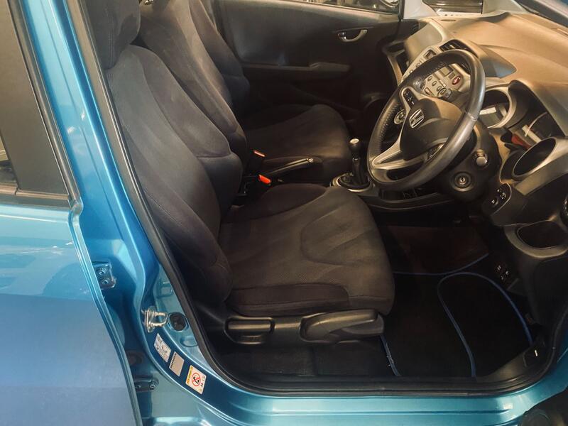 HONDA JAZZ