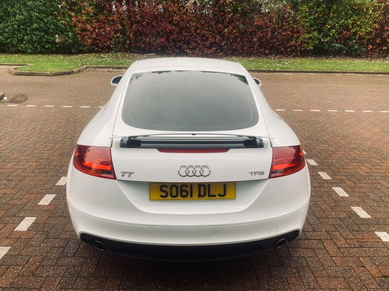 AUDI TT