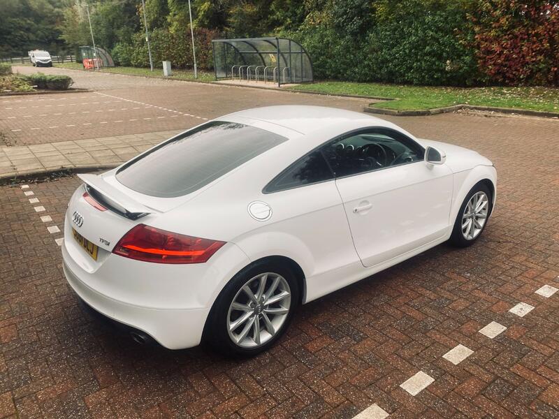 AUDI TT