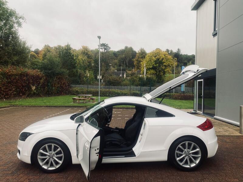 AUDI TT