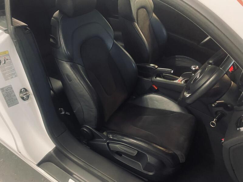 AUDI TT