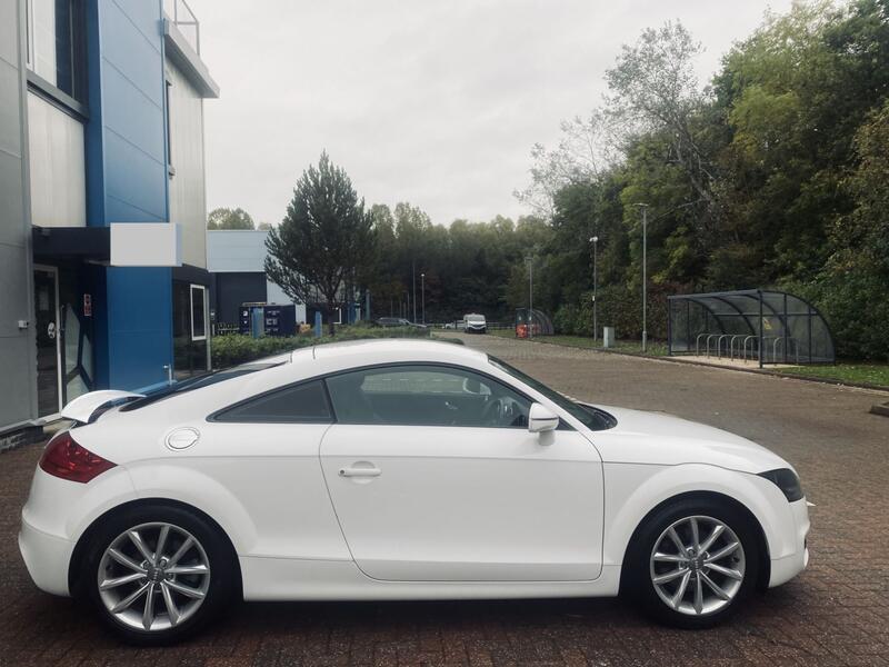AUDI TT