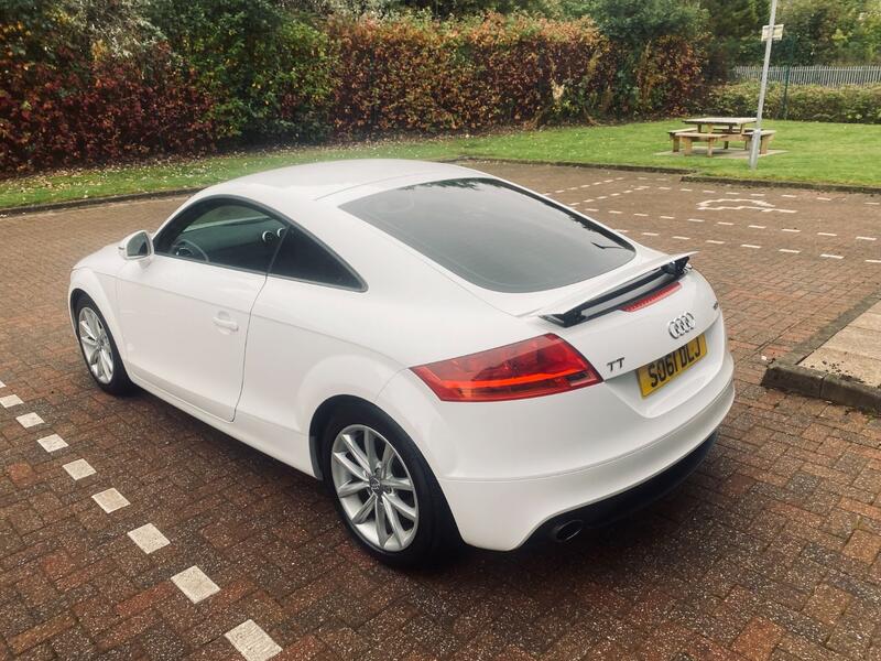 AUDI TT