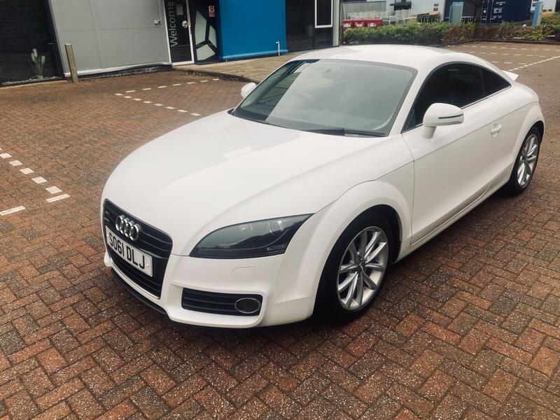 AUDI TT