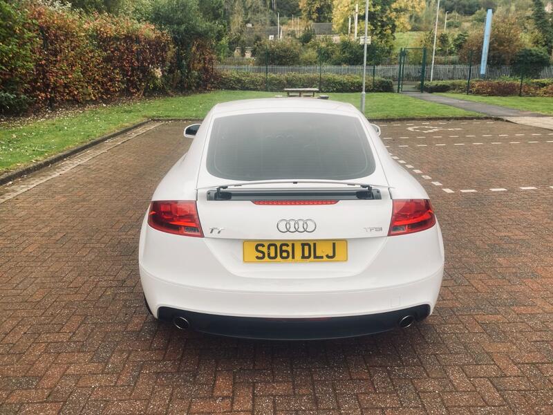 AUDI TT
