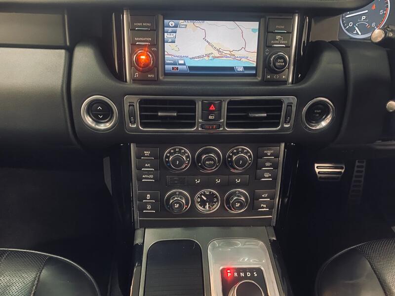 LAND ROVER RANGE ROVER