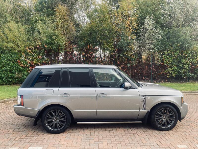 LAND ROVER RANGE ROVER
