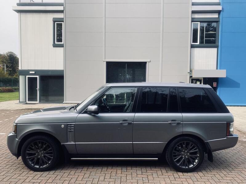 LAND ROVER RANGE ROVER