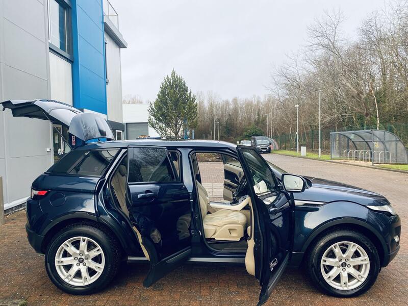 LAND ROVER RANGE ROVER EVOQUE