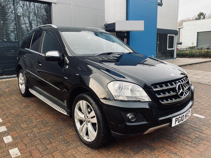 View MERCEDES-BENZ M CLASS 3.0 ML300 CDI V6 BlueEfficiency Sport