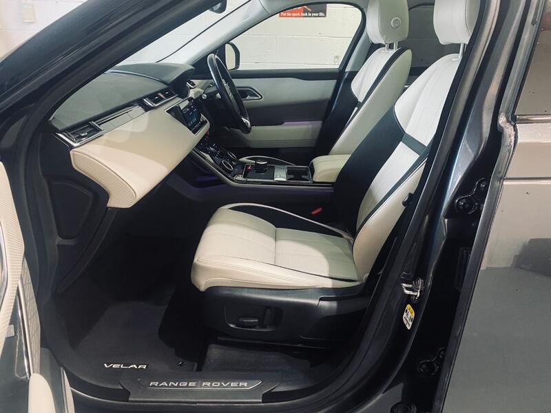 LAND ROVER RANGE ROVER VELAR